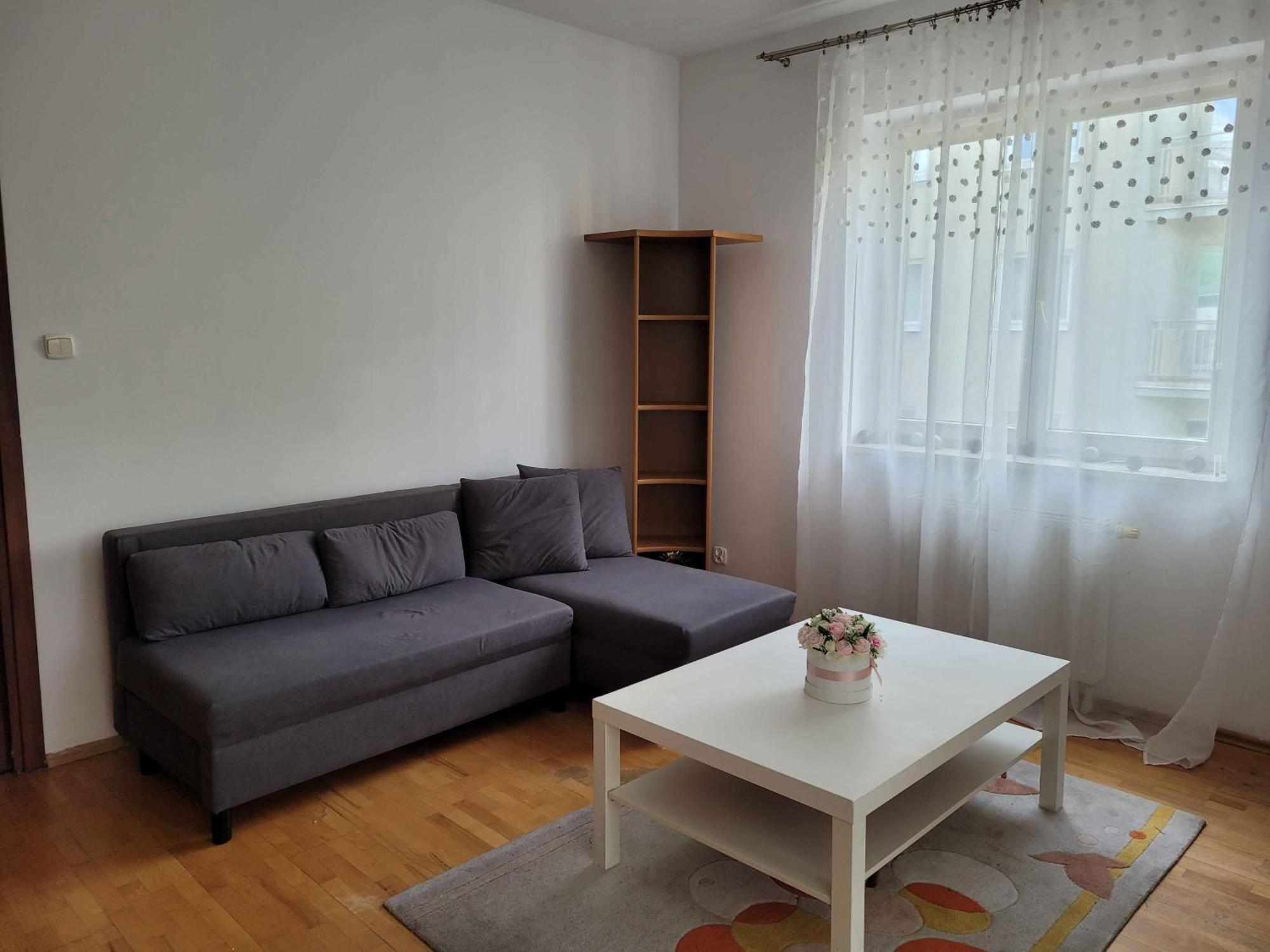 Krok Od Metro Bemowo Apartment